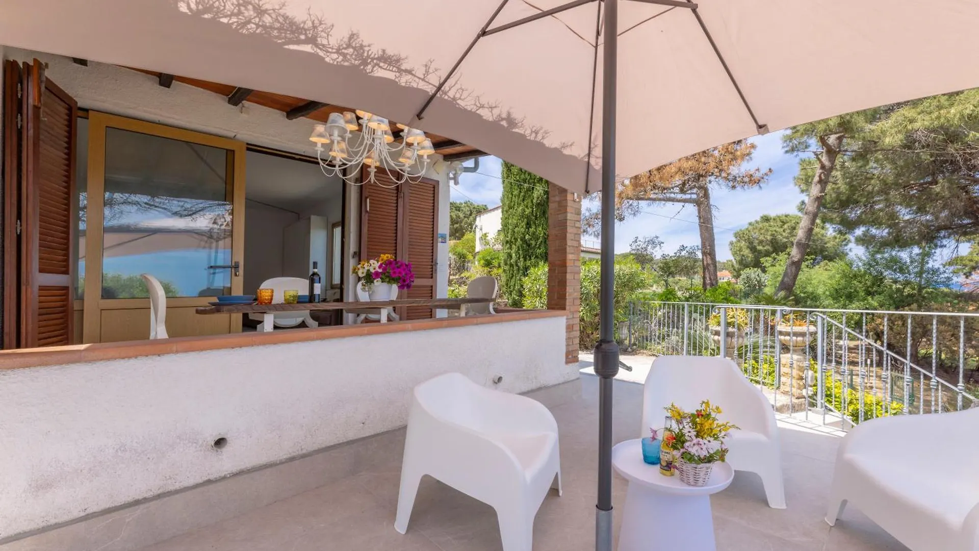 Ferienhaus Casa Panoramica Bouganville SantʼAndrea