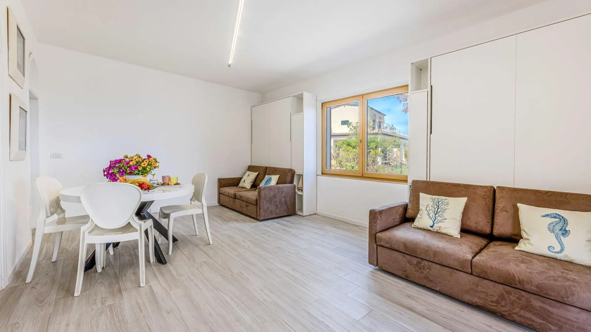 Casa Panoramica Bouganville SantʼAndrea 0*,